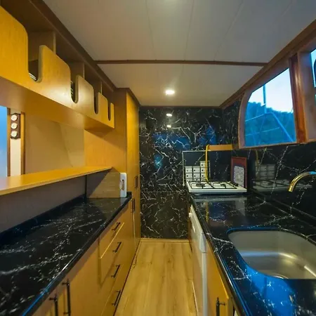 Botel Gulet For Rent In Goecek - 24 Mt 6 12 Guest *